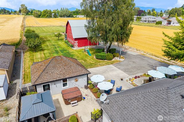 17645 Mclean Road, Mount Vernon, WA 98273