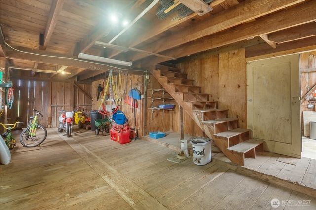 17645 Mclean Road, Mount Vernon, WA 98273