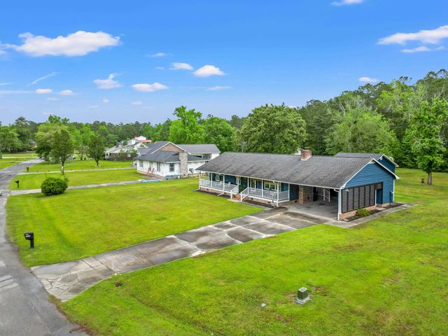 3593 Steamer Trace Rd., Conway, SC 29527