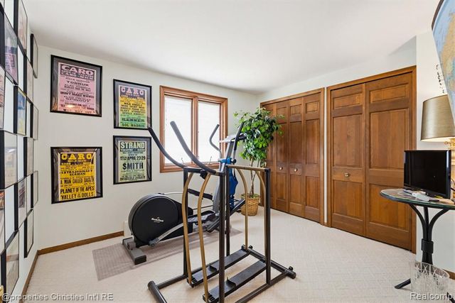 2825 Sylvan Shores Drive, Waterford, MI 48328