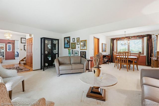 2825 Sylvan Shores Drive, Waterford, MI 48328