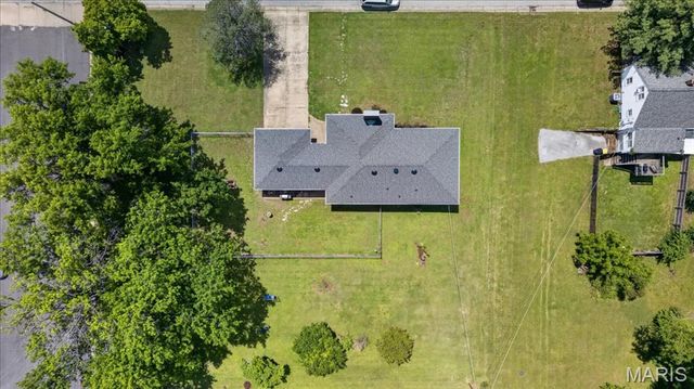 1311 E 3rd Street, Washington, MO 63090