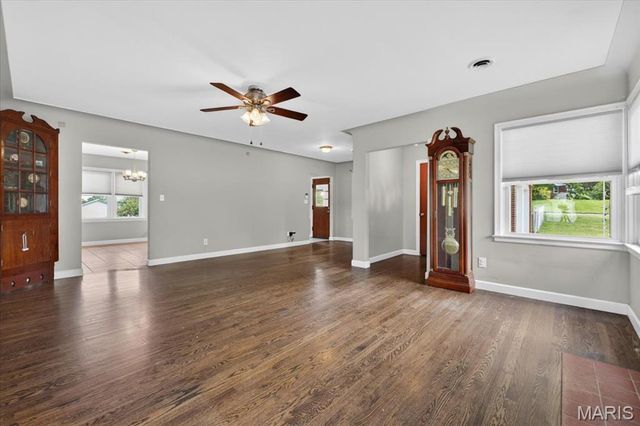 1311 E 3rd Street, Washington, MO 63090