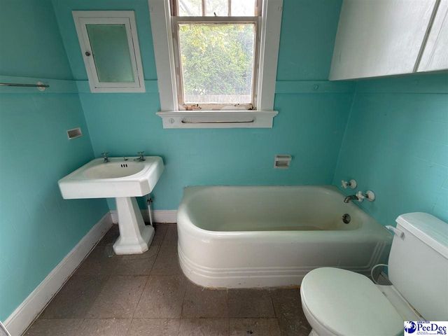 515 W Pine St, Florence, SC 29501