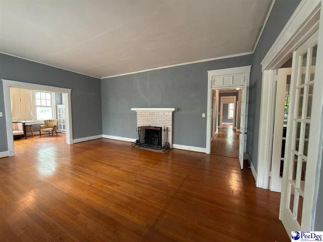 515 W Pine St, Florence, SC 29501