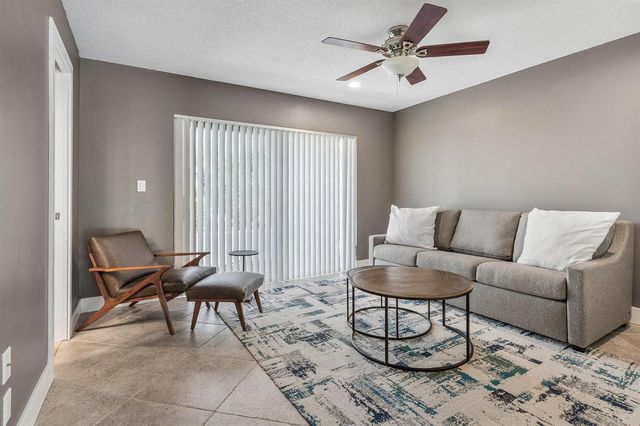10891 Boca Woods Lane, Boca Raton, FL 33428