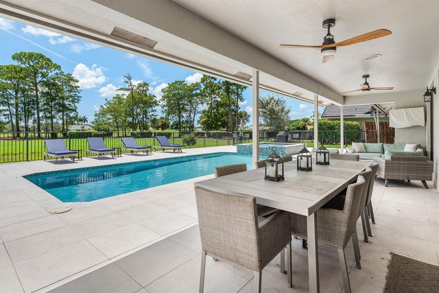 10891 Boca Woods Lane, Boca Raton, FL 33428