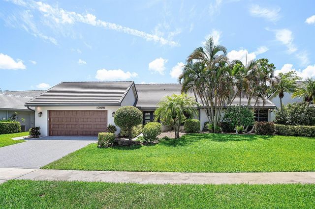 10891 Boca Woods Lane, Boca Raton, FL 33428