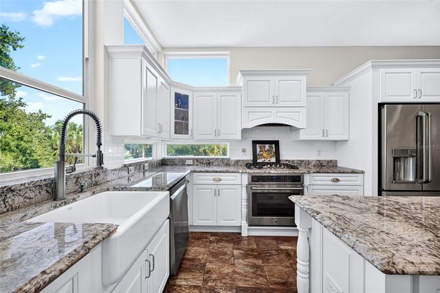 1538 RIVERSIDE DRIVE, Tarpon Springs, FL 34689