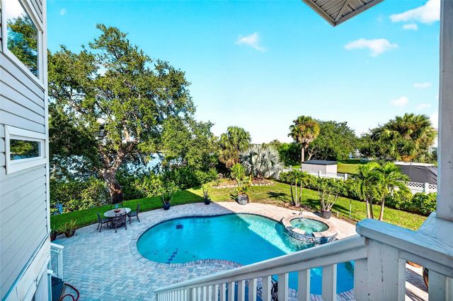 1538 RIVERSIDE DRIVE, Tarpon Springs, FL 34689