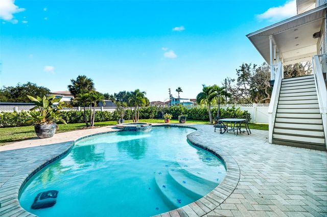 1538 RIVERSIDE DRIVE, Tarpon Springs, FL 34689