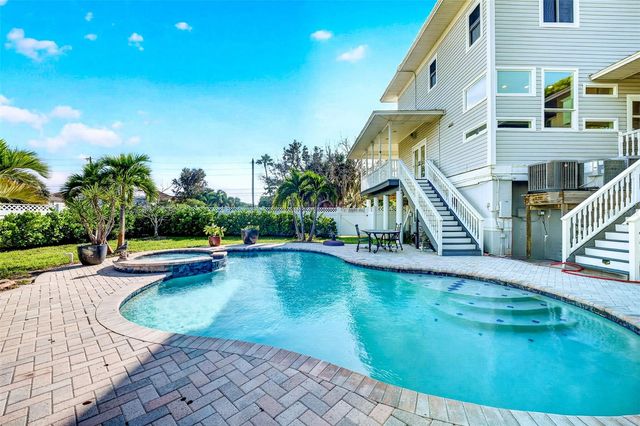 1538 RIVERSIDE DRIVE, Tarpon Springs, FL 34689