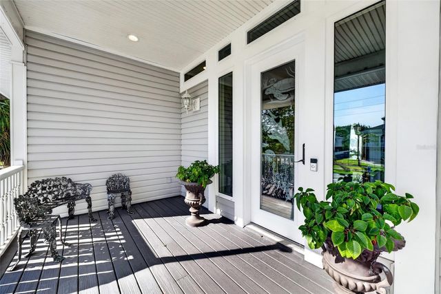 1538 RIVERSIDE DRIVE, Tarpon Springs, FL 34689