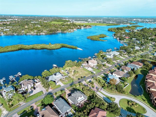 1538 RIVERSIDE DRIVE, Tarpon Springs, FL 34689
