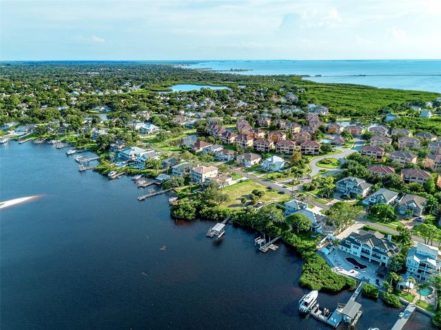 1538 RIVERSIDE DRIVE, Tarpon Springs, FL 34689