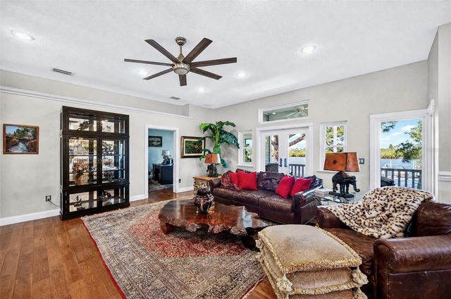 1538 RIVERSIDE DRIVE, Tarpon Springs, FL 34689