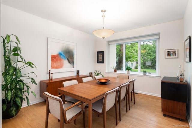 142 Woodbrook Road, White Plains, NY 10605