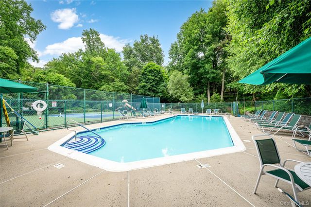 142 Woodbrook Road, White Plains, NY 10605