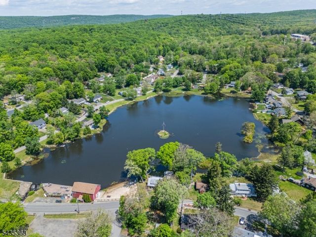 17 Torden Pl, Rockaway Twp., NJ 07866