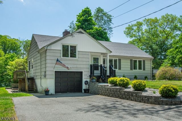 17 Torden Pl, Rockaway Twp., NJ 07866