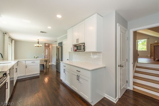 17 Torden Pl, Rockaway Twp., NJ 07866