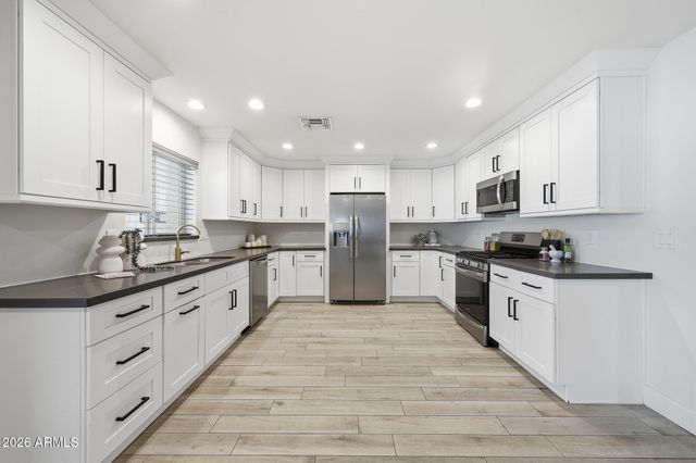 3625 N HAYDEN Road, Scottsdale, AZ 85251