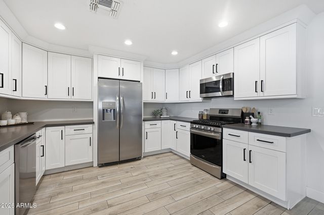 3625 N HAYDEN Road, Scottsdale, AZ 85251