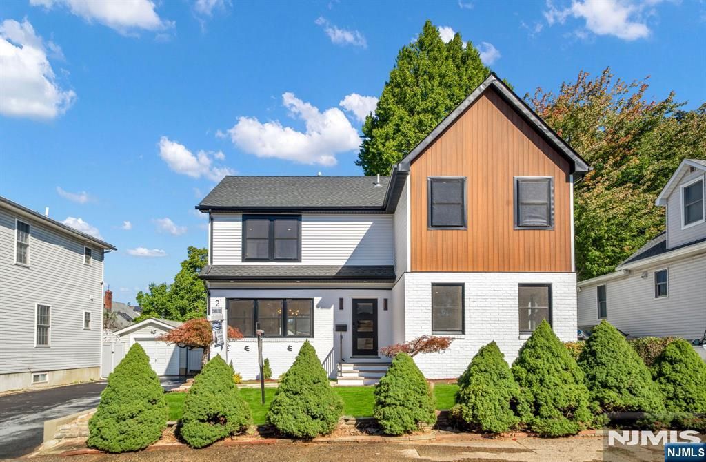 285 Washington Street, Teaneck, NJ 07666