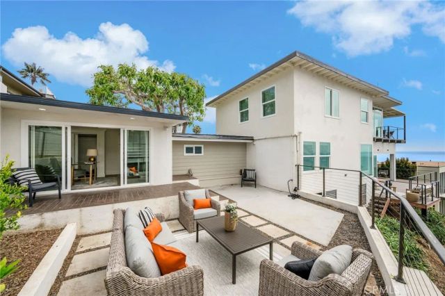 32015 Point Place, Laguna Beach, CA 92651