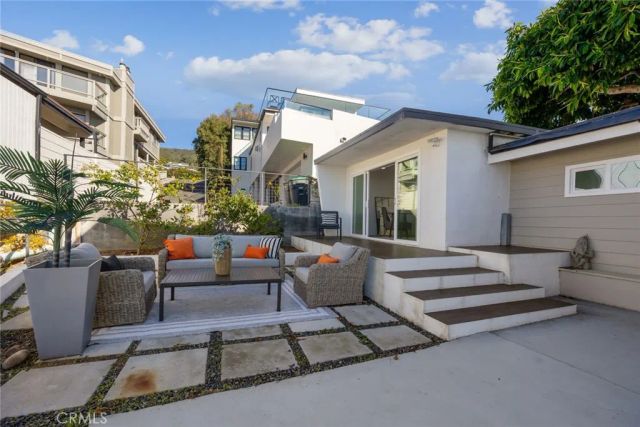 32015 Point Place, Laguna Beach, CA 92651