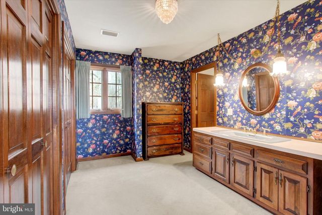 3806 SMOKETOWN RD, Glenville, PA 17329