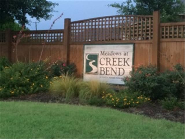 1013 Warbler CV, Hutto, TX 78634