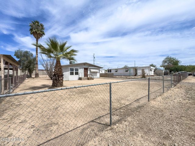 13522 W MARYLAND Avenue, Litchfield Park, AZ 85340