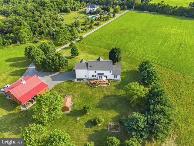 12025 LINDSEY CORNER LN, Lovettsville, VA 20180