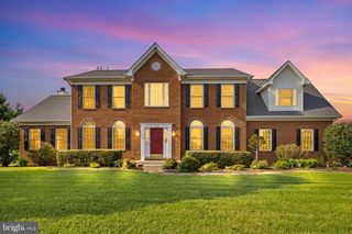12025 LINDSEY CORNER LN, Lovettsville, VA 20180