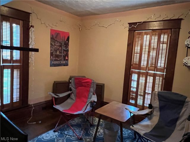 911 Grandview Avenue, New Matamoras, OH 45767