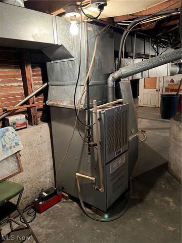 911 Grandview Avenue, New Matamoras, OH 45767