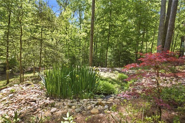 215 Inlet Pointe Drive, Anderson, SC 29625