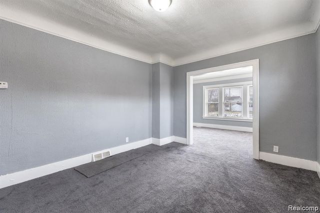 12186 Roselawn Street, Detroit, MI 48204