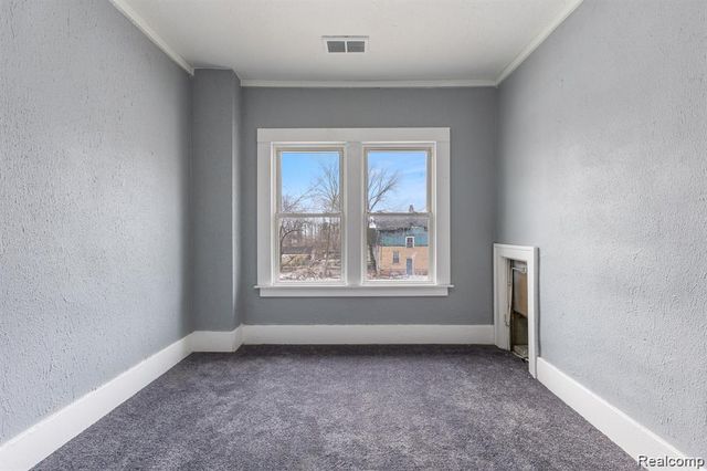 12186 Roselawn Street, Detroit, MI 48204
