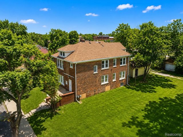 12186 Roselawn Street, Detroit, MI 48204