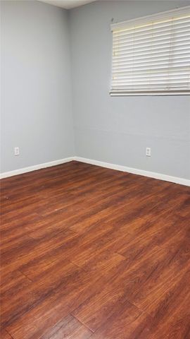 8343 Sterlingshire Street, Houston, TX 77078
