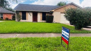 8343 Sterlingshire Street, Houston, TX 77078