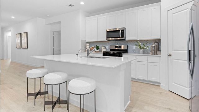 3819 Langridge Drive, Fulshear, TX 77441