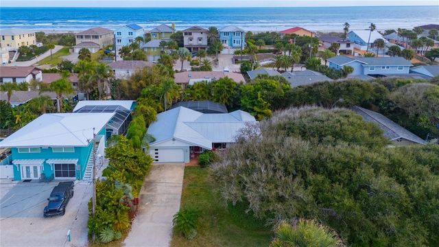 1421 BEACON STREET, New Smyrna Beach, FL 32169