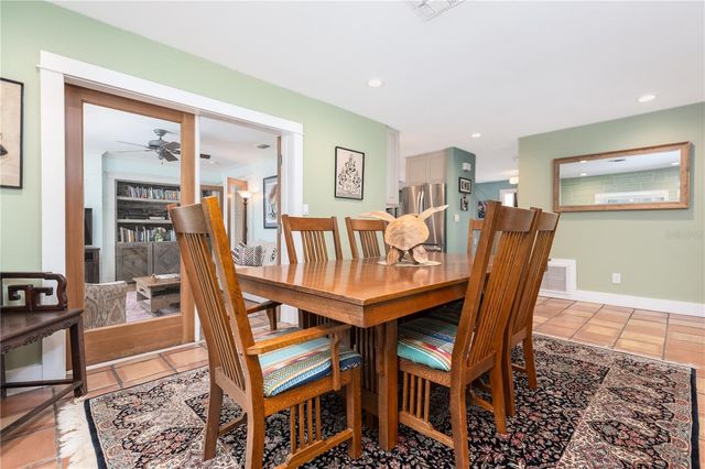 1421 BEACON STREET, New Smyrna Beach, FL 32169