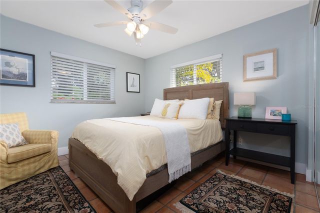 1421 BEACON STREET, New Smyrna Beach, FL 32169