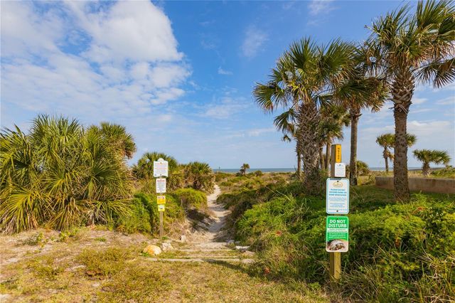 1421 BEACON STREET, New Smyrna Beach, FL 32169