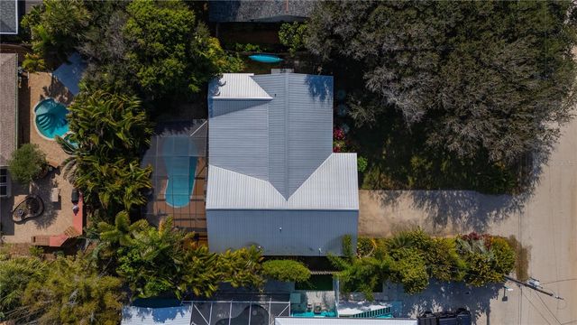 1421 BEACON STREET, New Smyrna Beach, FL 32169