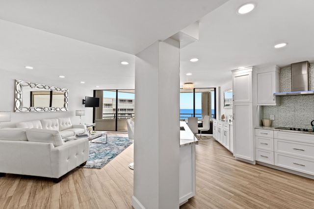 3560 S Ocean Boulevard 706, South Palm Beach, FL 33480